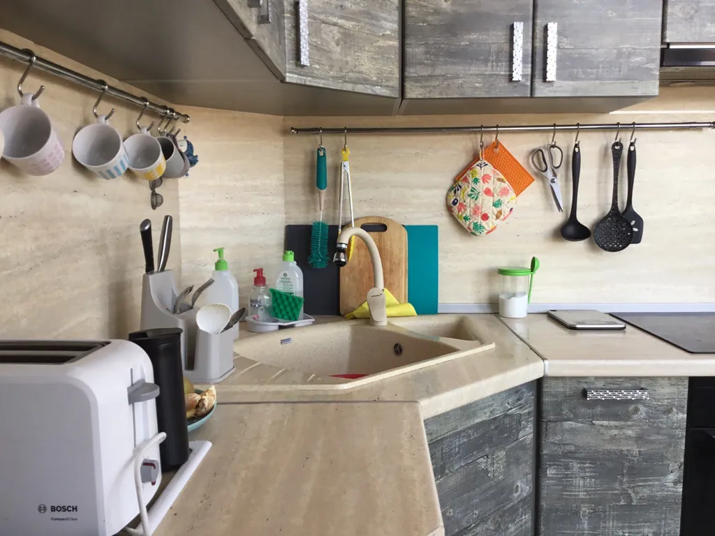 Квартира Светлая комната в центре с видом на море и горы — Адлер