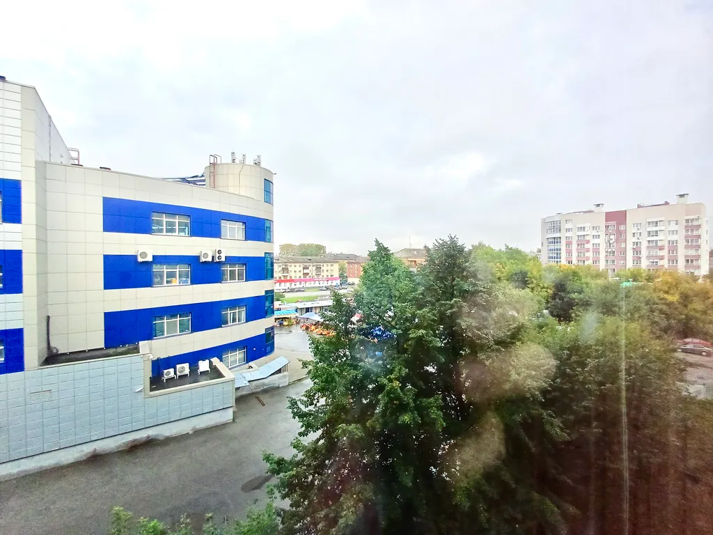 Уютная квартира в шаге от станции метро Проспект Космонавтов