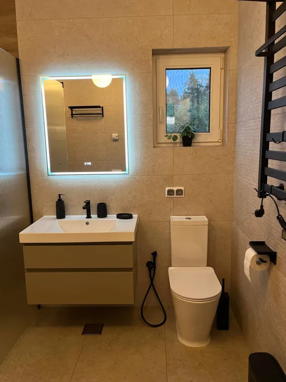 Роскошный коттедж на берегу озера