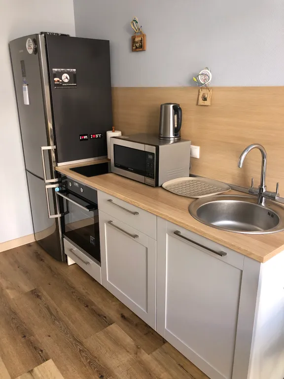 Апартамент с террасой и бассейном