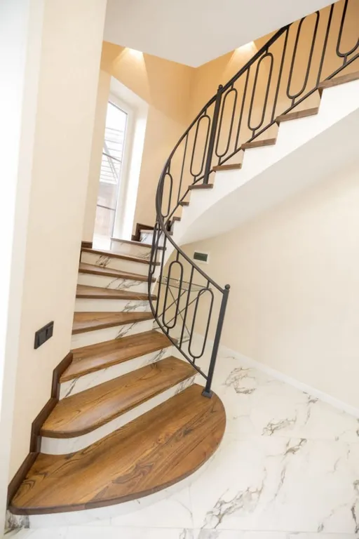 4-комнатный Дом