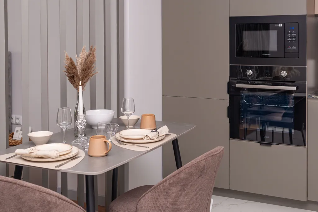 Oceanview Mood by Aesthaven