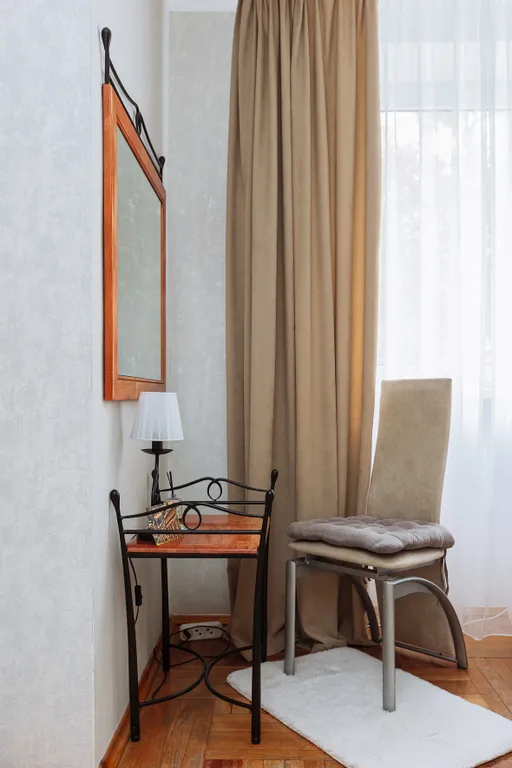 Рядом с Верхним озером и Музеем янтаря