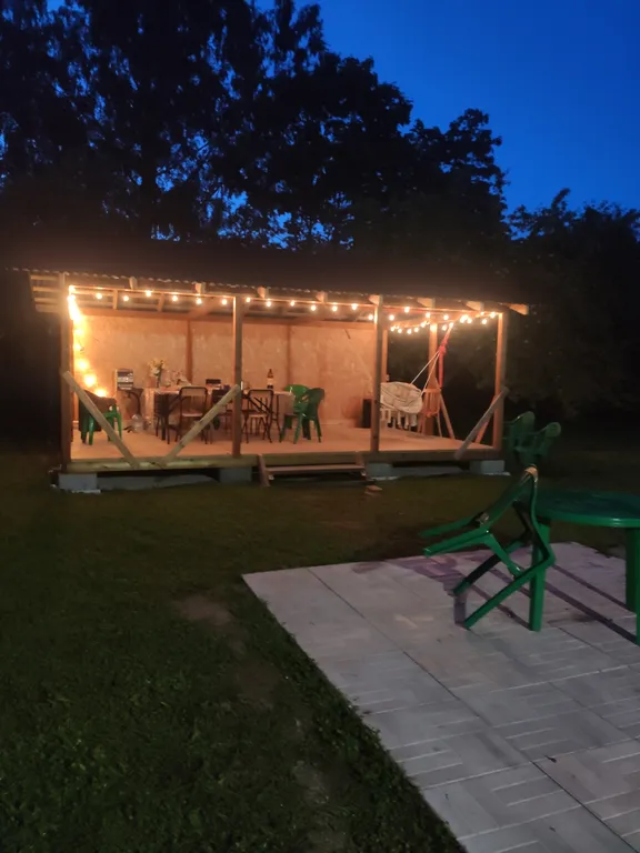 Коттедж Компания