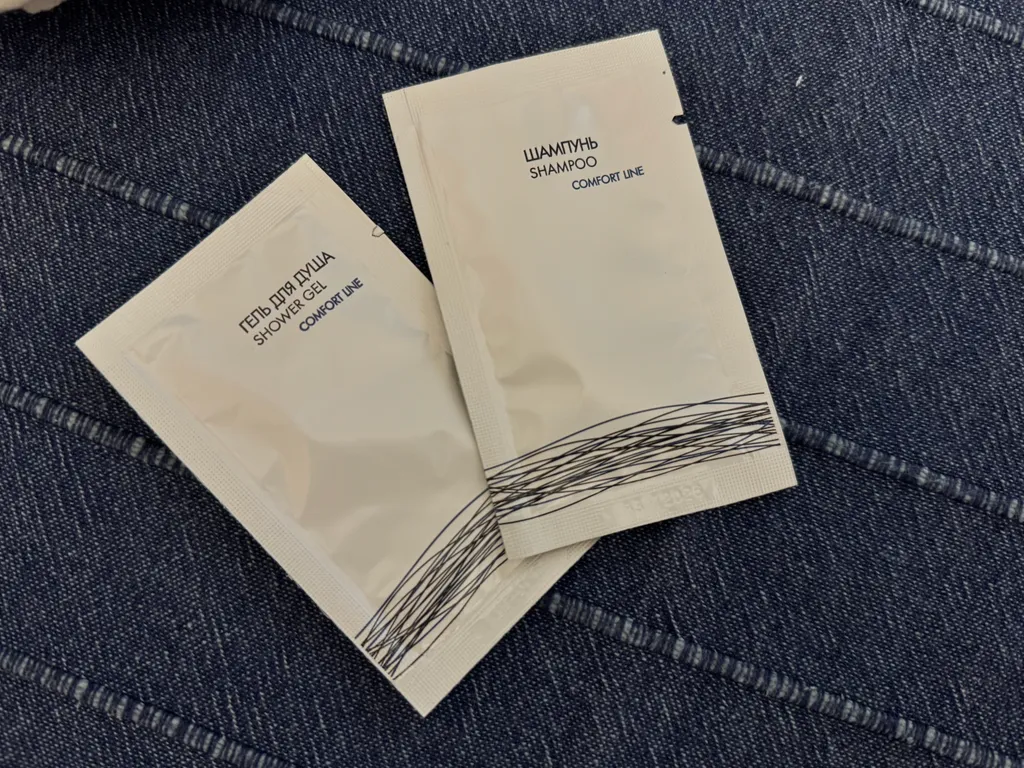 Двухместный номер в Ялте
(Санузел и кухня общие)