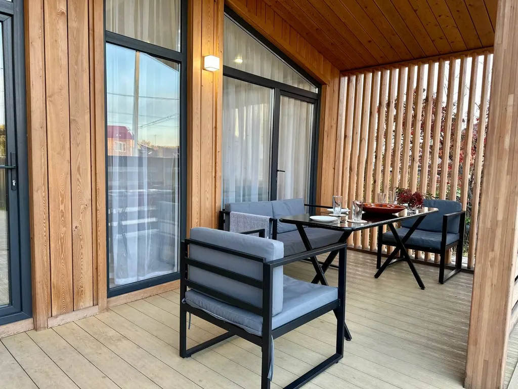 Новый дом 15 минут от центра