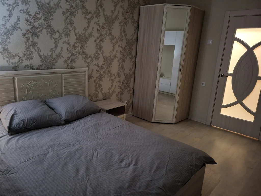 Уютная квартира, ТЦ Ясень