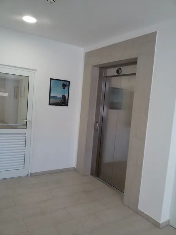 Апартаменты альфа сириус с видом на море в морском квартале