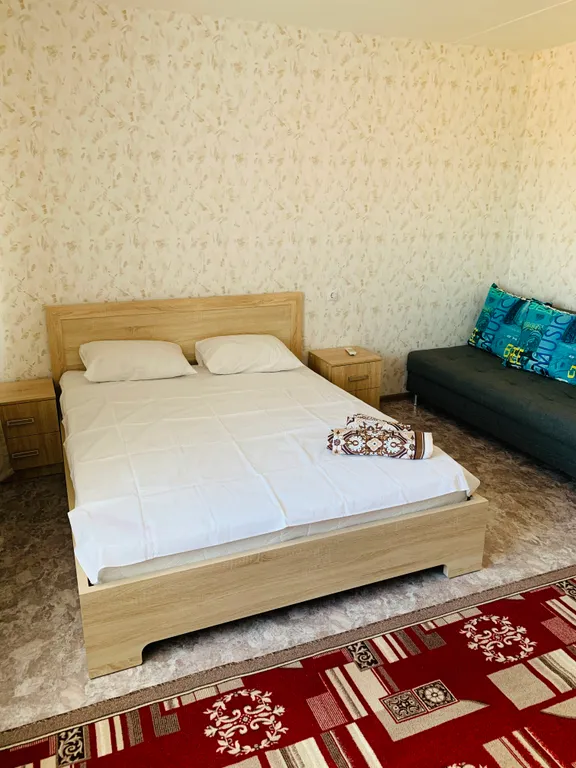 3-комнатная Квартира — аренда посуточно в Нижнекамск