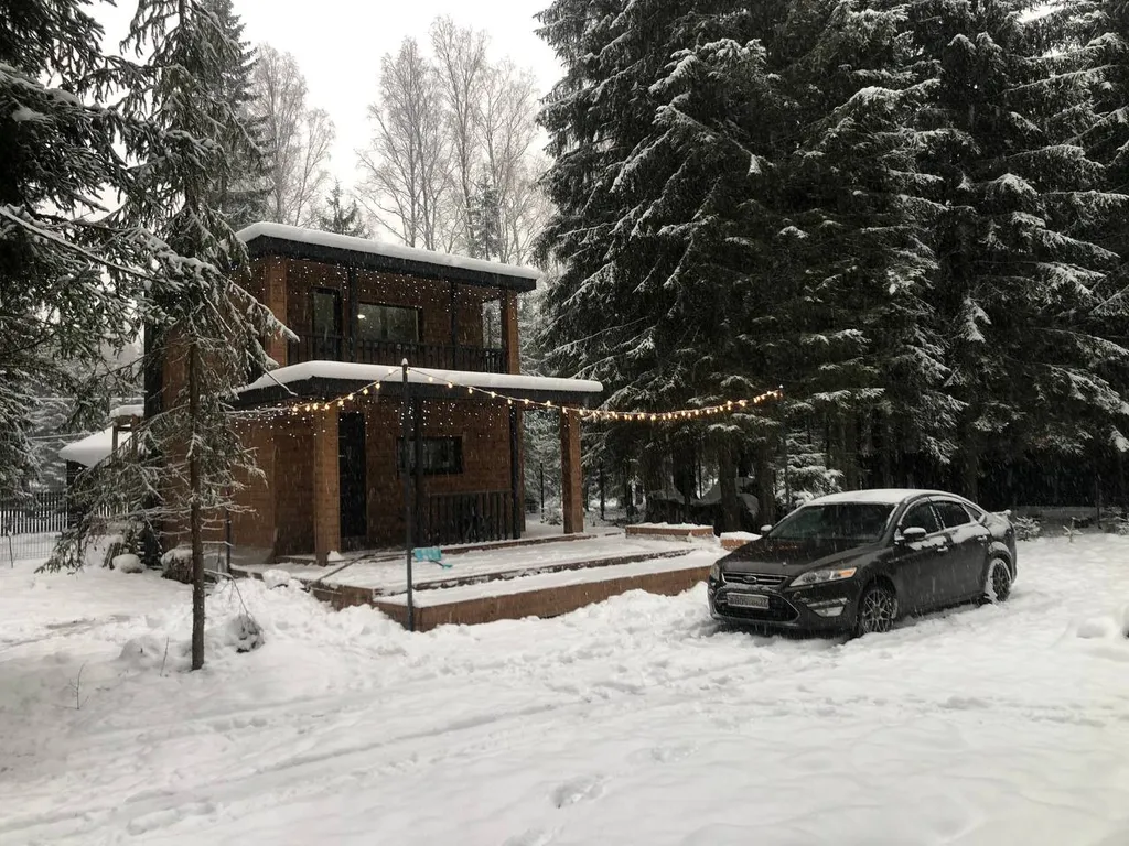 Уютный домик в лесу