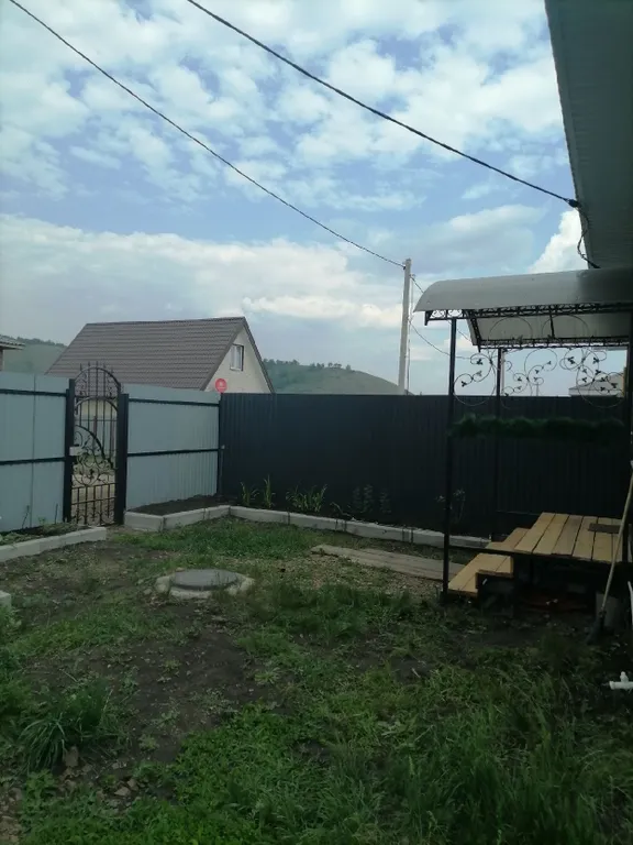 Уютный дом в тихом месте