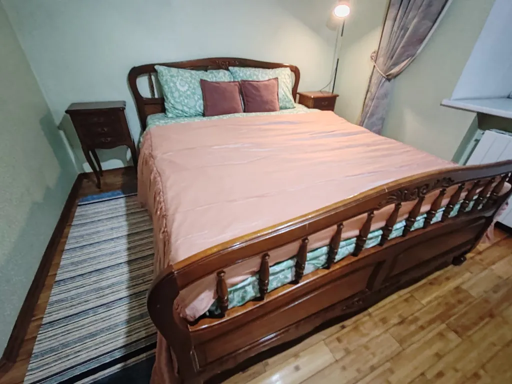 Квартира Квартира Меблированные комнаты в готическом замке в центре Москвы — Москва