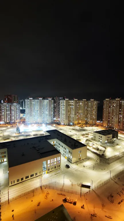 Симпатичная студия на высоком этаже