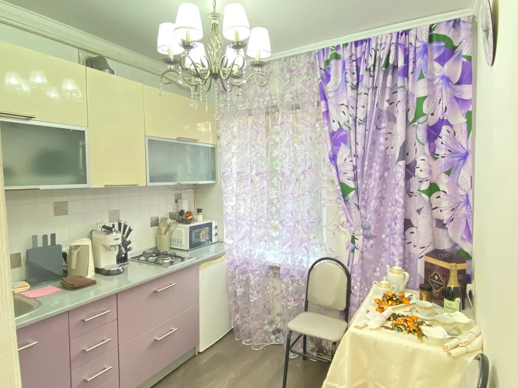 Квартира Апартаменты ЧАИР-ГОРНЫЙ ЛУГ, в самом центре столицы — Симферополь