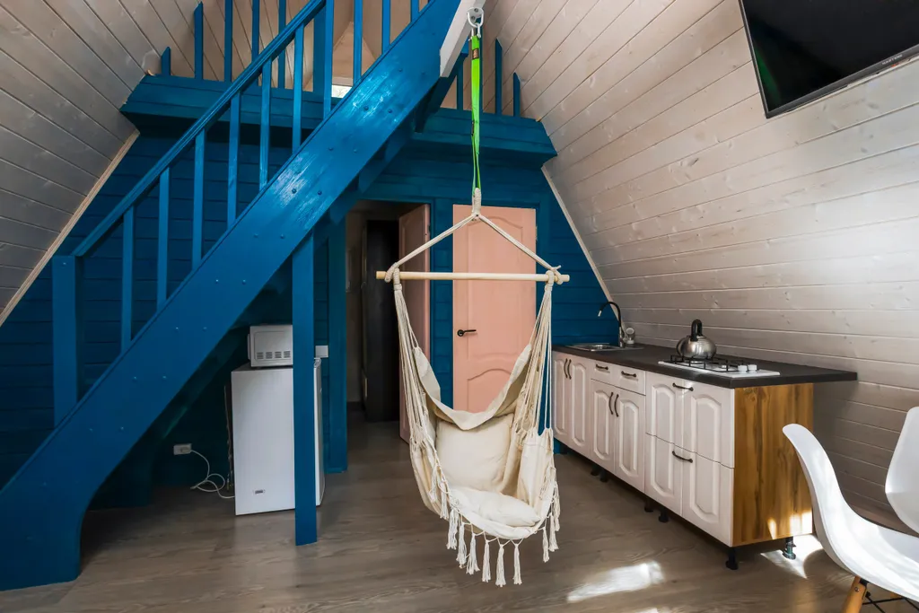 Уютный домик в нацпарке для 2-4 человек в лесу на берегу реки Пра