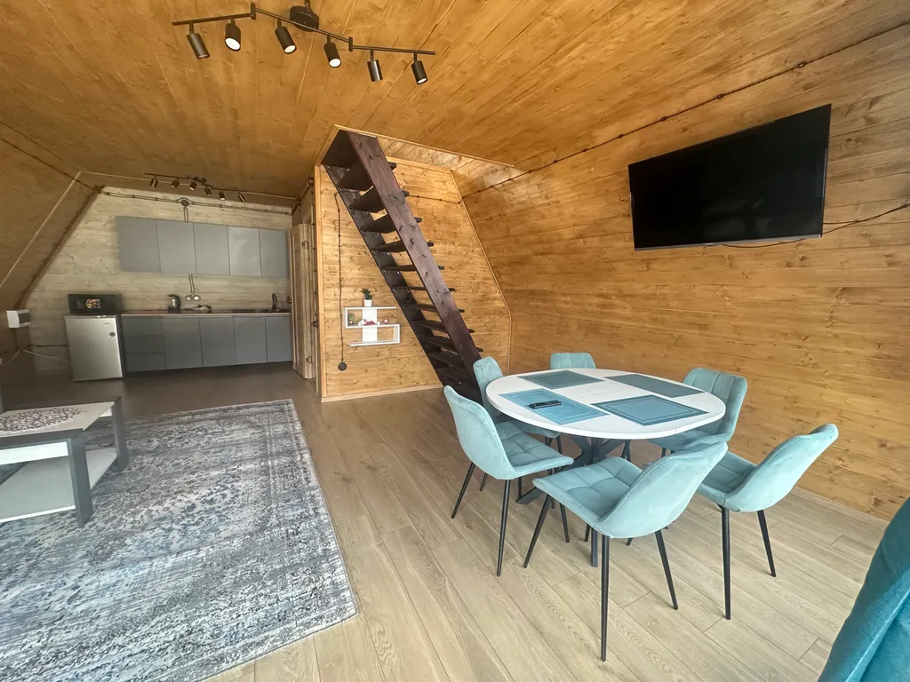 Коттедж Коттедж А-фрейм в живописном месте — Архыз