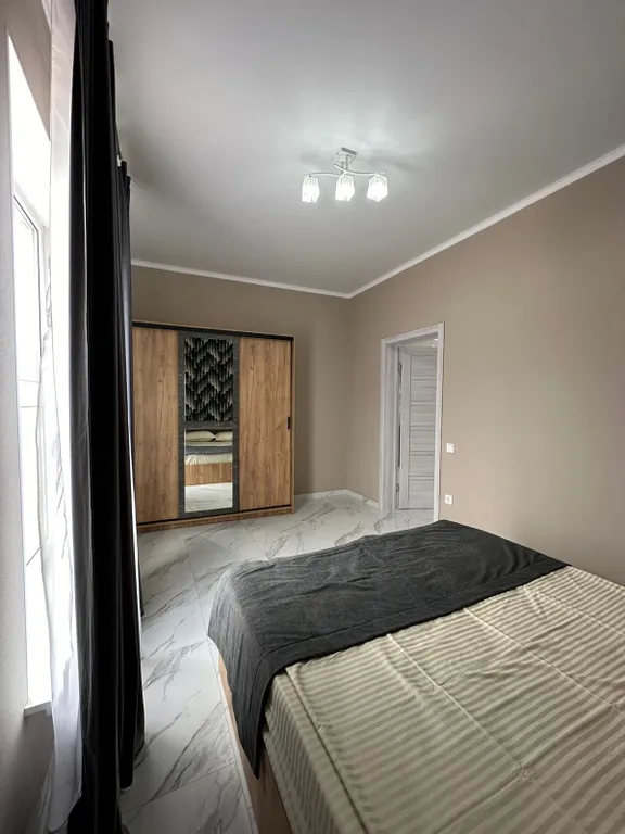 Апартаменты у старого озера, дом с парковкой