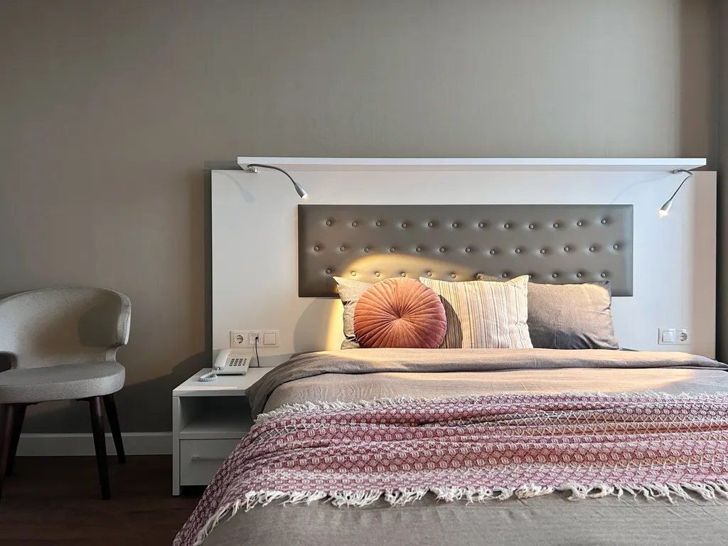 Alliance Burgundy 8th floor by brege