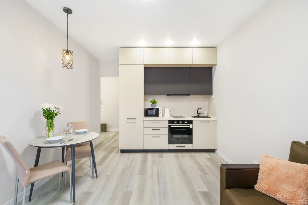 Good Night на Войкова 47/2