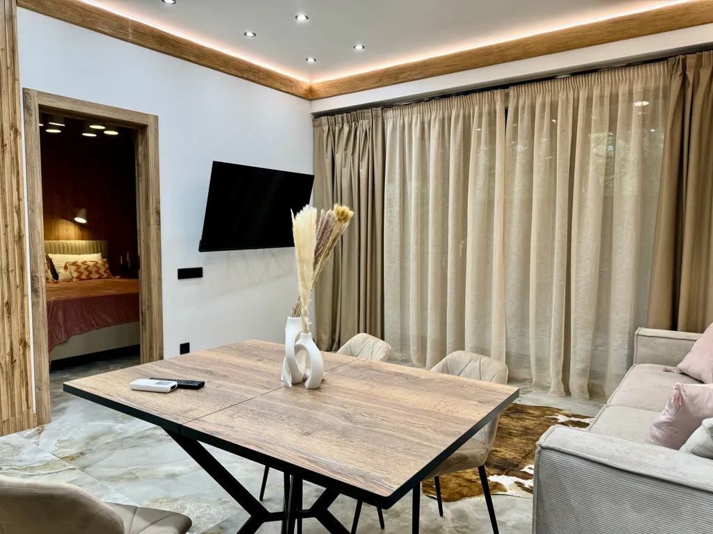 Апартаменты Хьюго, уединенная терраса в лесу