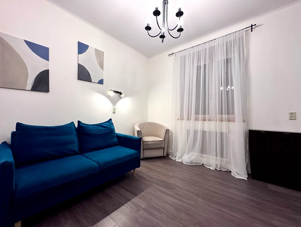 Центр, 3 комнаты, отличный ремонт! Удобные спальные места.