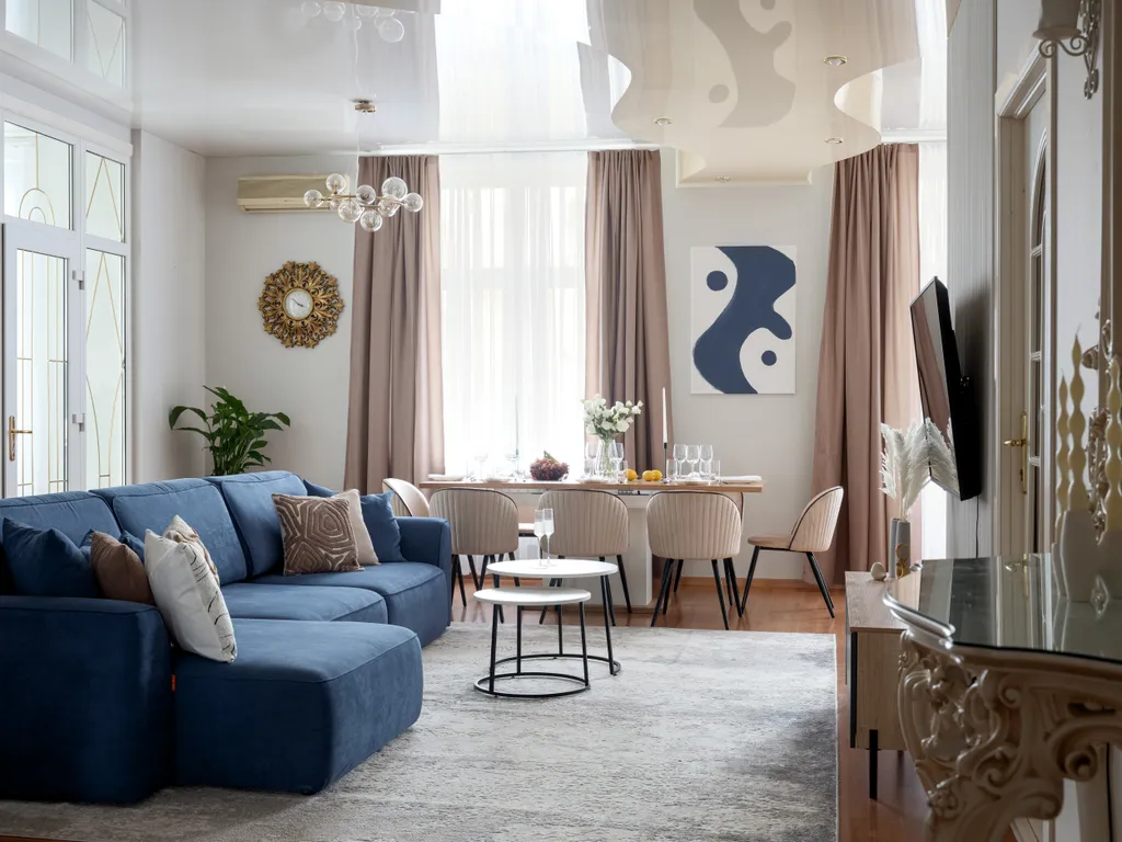 Шестикомнатная с видом на Кремль