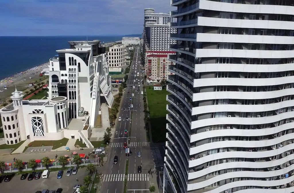 Самые лучшие апартаменты на первой береговой линии