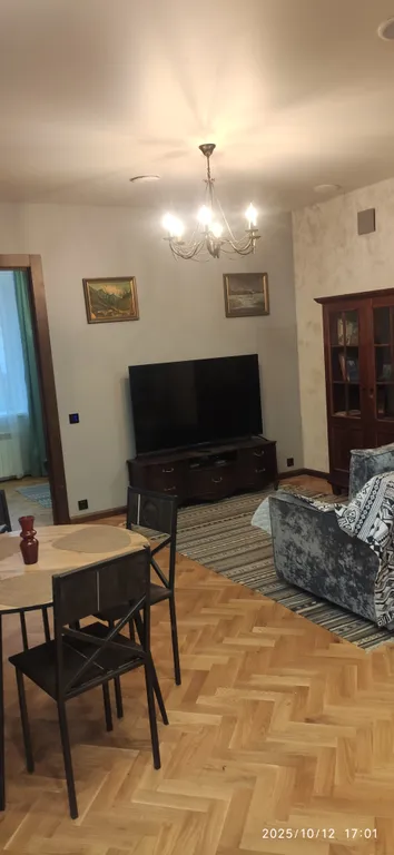 Апартаменты антикварный дизайн 2 комнаты