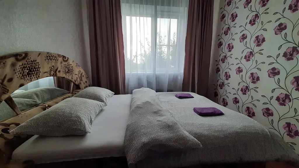 Квартира Аренда квартиры в Комарине для командированных и гостей посёлка — аренда посуточно в Комарин