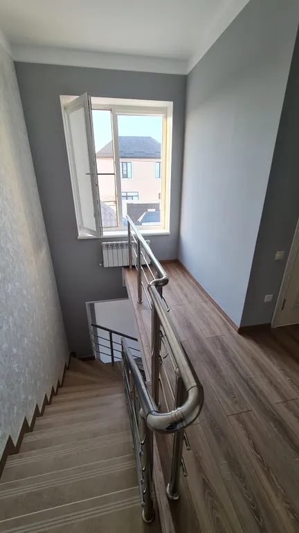 Дом у берега моря