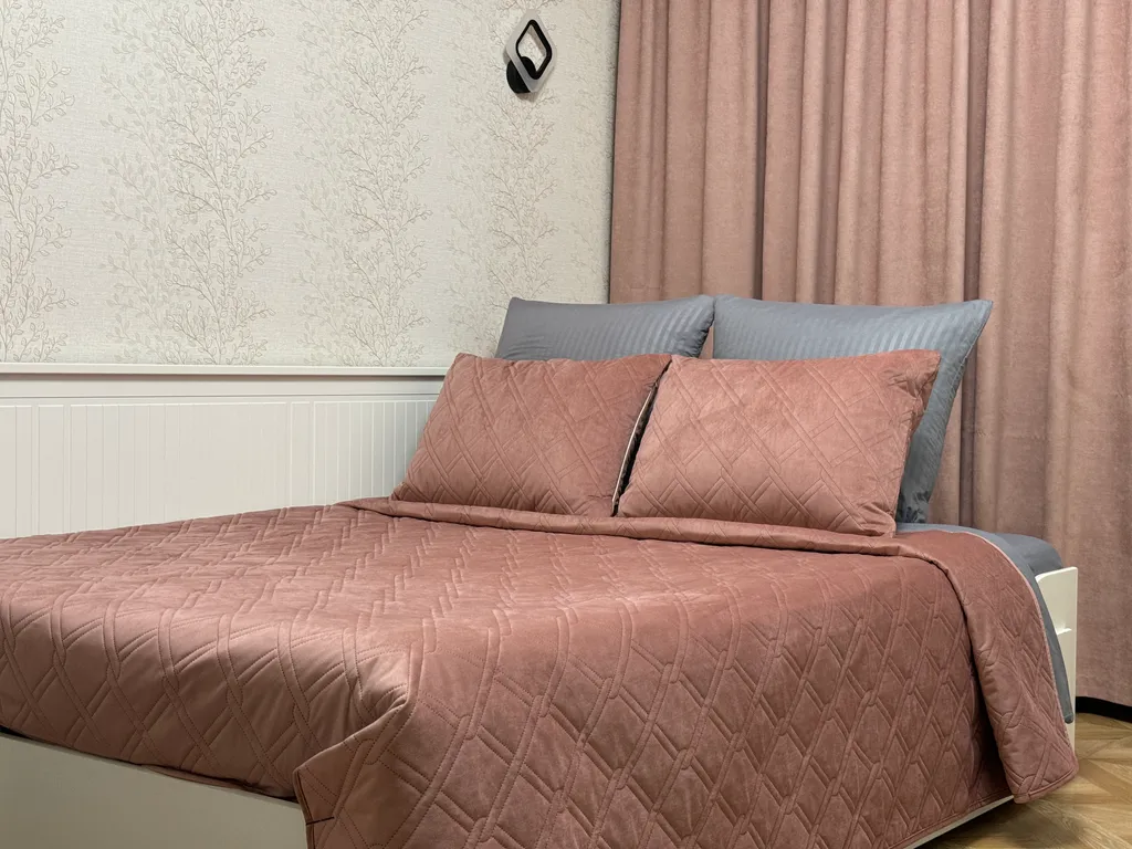 Аромат, уют, чистота, большая кровать-для влюбленных или просто отдохнуть