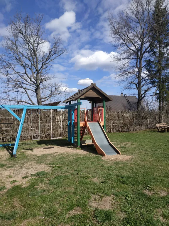 Коттедж с баней