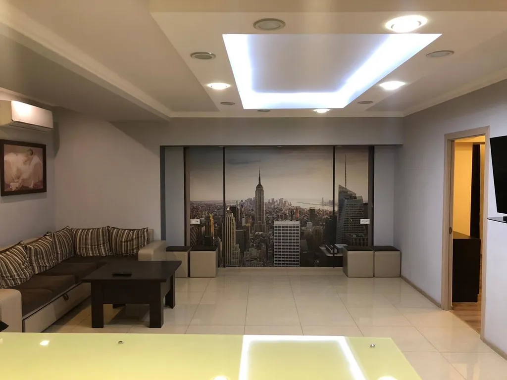 Современная квартира в туристическом центре Еревана — аренда посуточно в Ереван