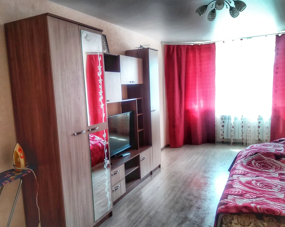 Квартира рядом с ТРЦ Московский