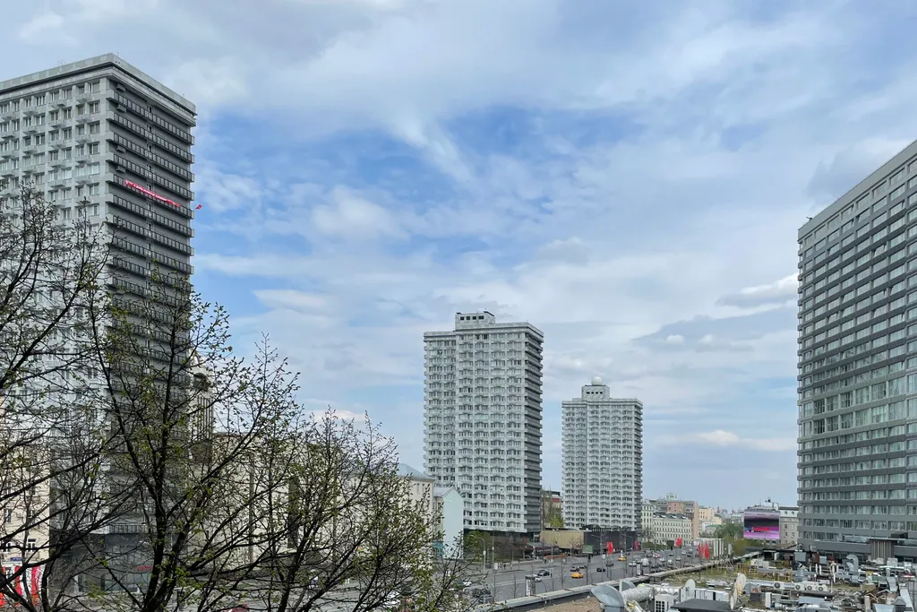 Квартира Уютная квартира в самом центре с красивым видом на Новый Арбат — Москва