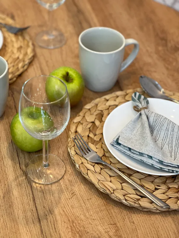 Kраcивaя тёплaя кваpтирa в центрe на развязке к Главным Заводам города