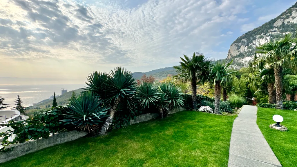 Коттедж Вилла возле Царской тропы в Нижней Ореанде — Ореанда