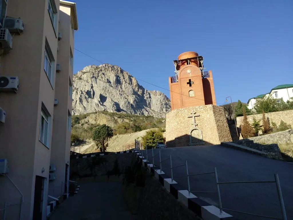 Апартаменты с видом на море, горы в новом доме над Форосским парком