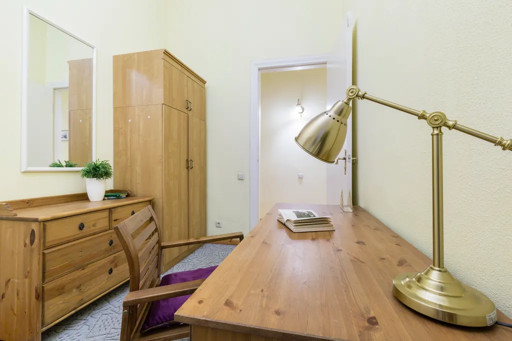 Ryss' 3BR Apt on Nevsky