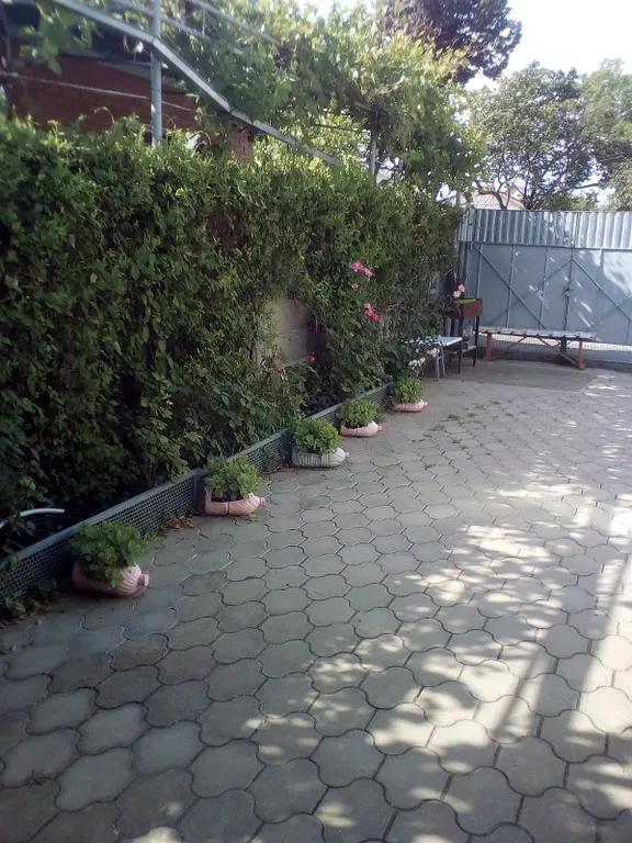 Уютная комната рядом с морем