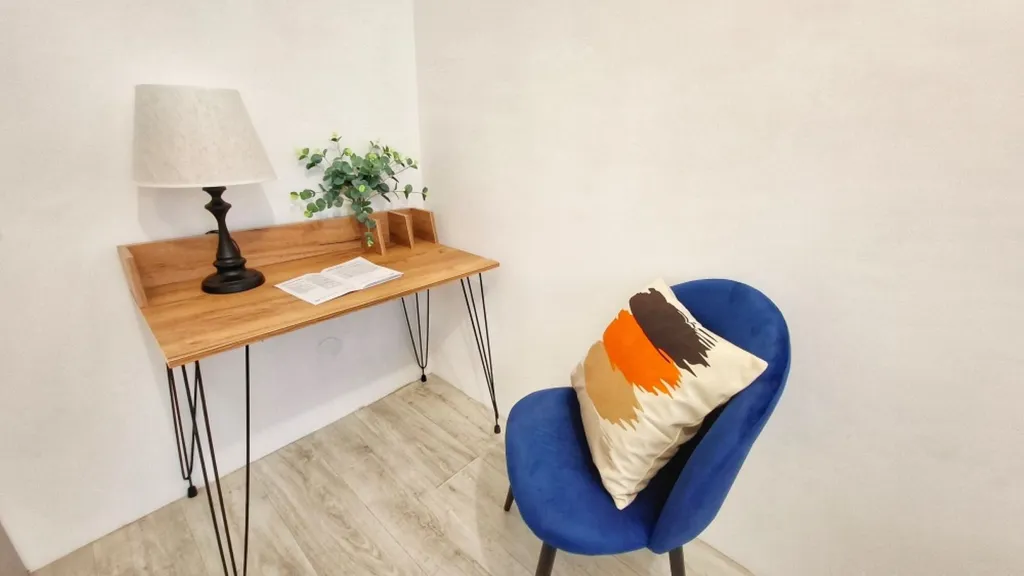 Квартира с видом на Уральские горы и реку Исеть! от 1 до 8 гостей.