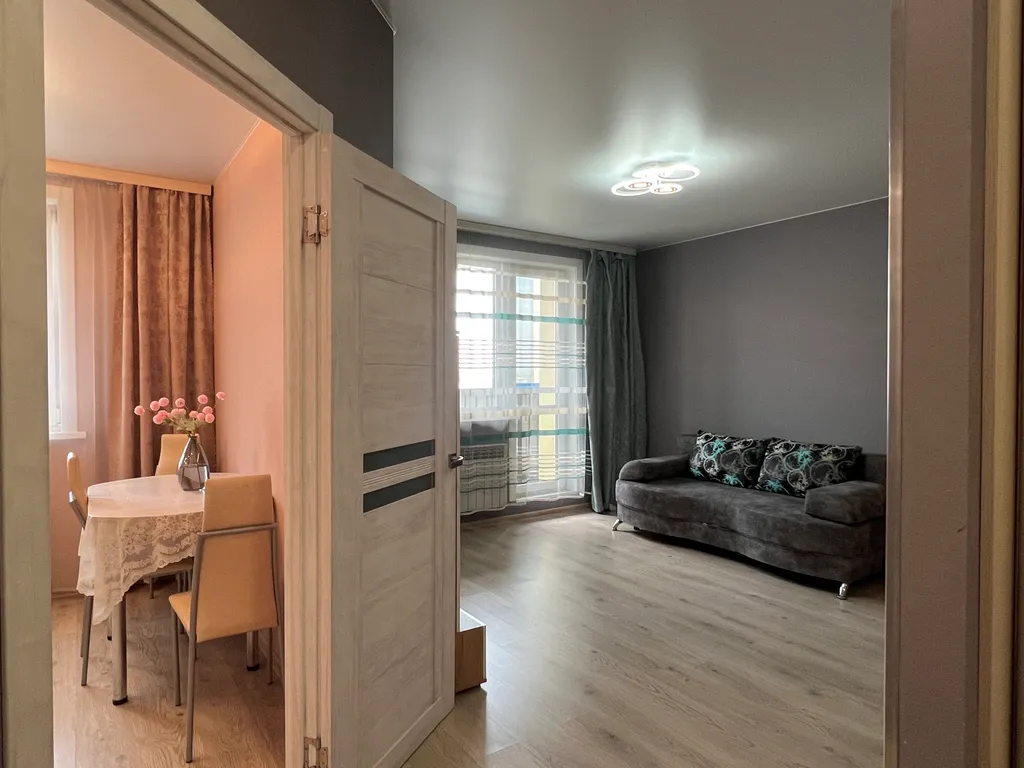 1-комн квартира на площади Советов, без оплаты за финальную уборку