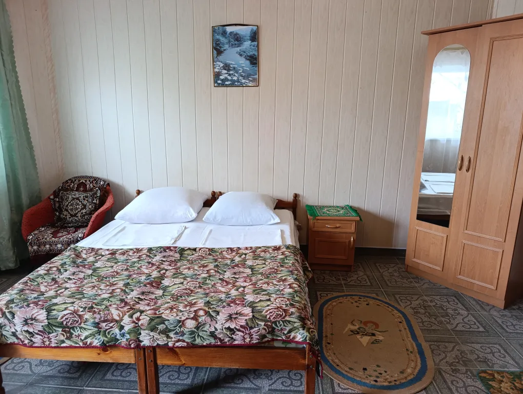 Квартира Квартира Трёхместный номер стандарт — Судак