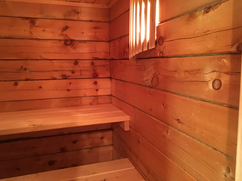 Уютный домик на берегу Телецкого озера