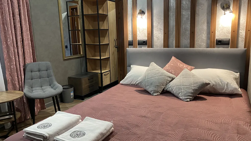 Уютный апартамент в дизайнерском стиле