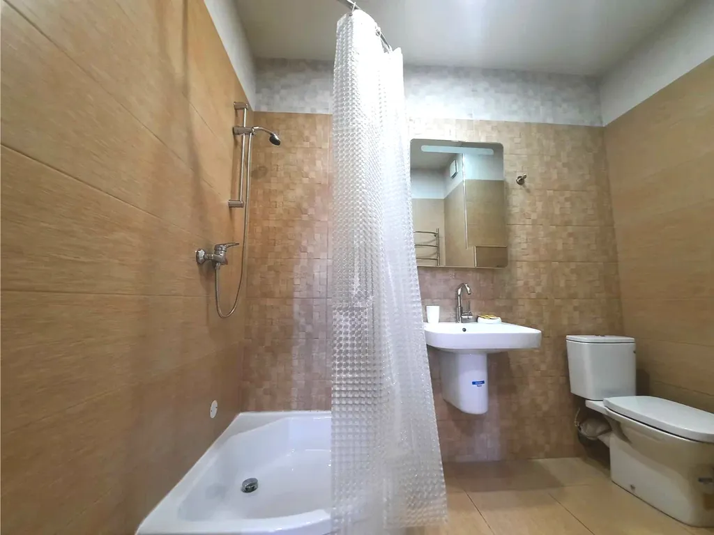 Современный уголок уюта: квартира-студия с полной комплектацией