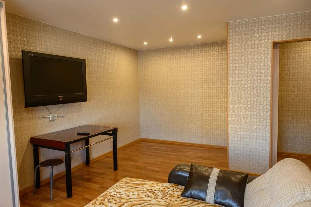 Уютная квартира в центре города возле Театра Горького