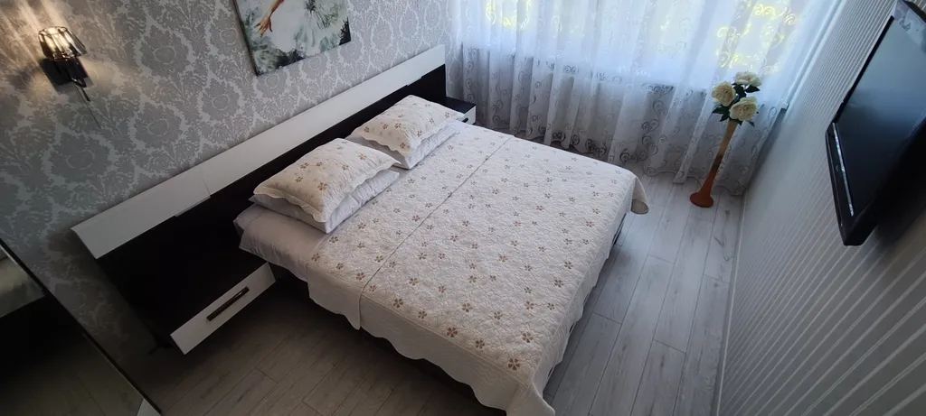 Квартира 2-комнатная квартира "Четыре апельсина" — Светлогорск