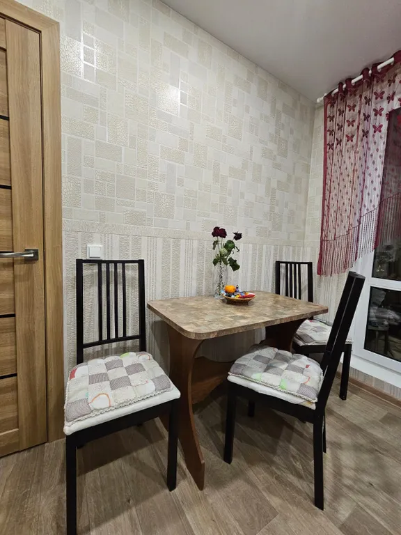 Квартира недалеко от центра, академии МВД Океанис, Мединститута, Швейцар парка