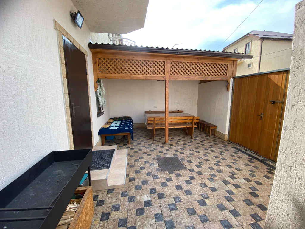 3-комнатный Дом